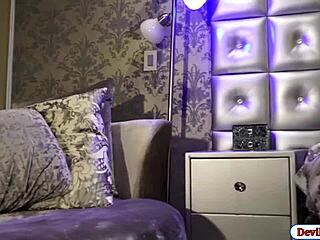 kristen submits to girlfriend janice with oral and fingering