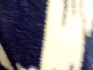 Desi teen stepdaughter's attractive pussy caught my attention