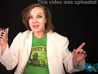 I love this black milf's flexible cosplay transformation in fetish roleplay