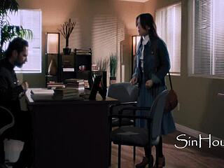 Lulu Chu Fucks September Reign