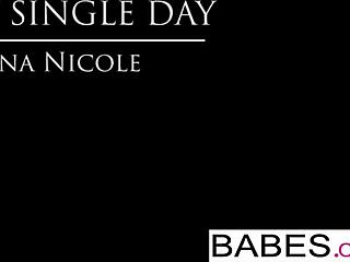 Every day, Lena Nicole shares her adventures in the world of babes