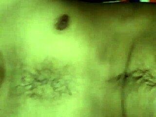 Does the gay husband enjoy Reshmi's handjob?