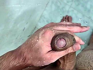 I am a chubby twink cumming in the shower for my neighbors