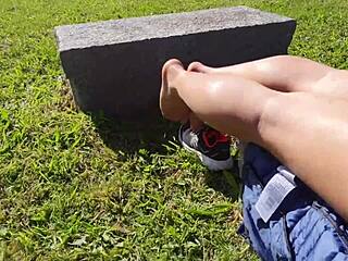 Flashed Pussy In Public Park