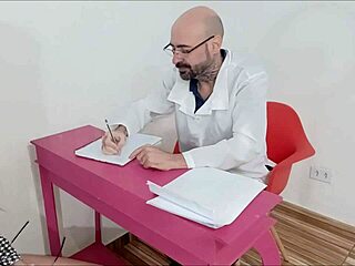 vazou vídeo do doutor fazendo exame admissional e foi aprovada