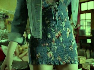 湿翘臀挑逗舔舐指插allherluv风