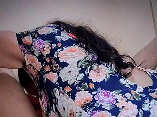 Todo sea por el concierto de bad bunny se la mamo toda la verga al vendedor de entradas