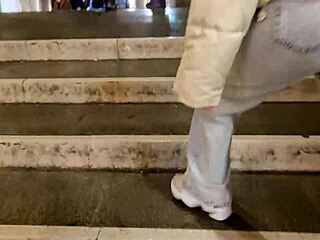 Intense public oral sex on Venice streets during first date quickie blowjob