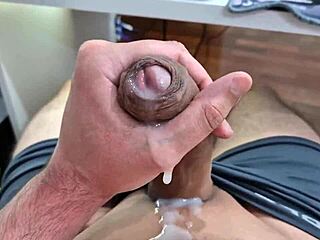 巴西业余基佬自制独奏猛射