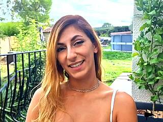 Stella Une Belle Coquine Qui Se Fait Prendre En Double.