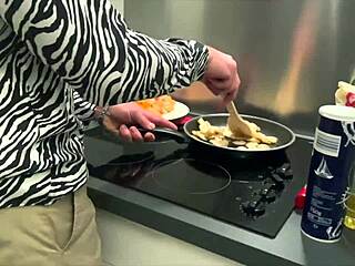 Does Jade Seduce Her Lesbian Best Friend Alice Wild?