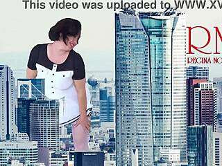 Giant Lady Without Panties Walks Around City Amazing Giantess Show