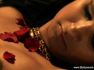 Seductive belly dancer teases herself in solo session
