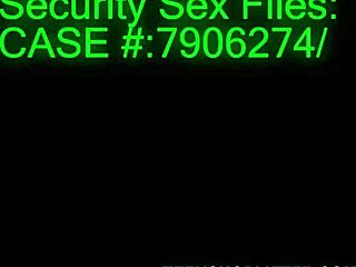 丰满巨乳红发继姐妹被保安抓到猛钻