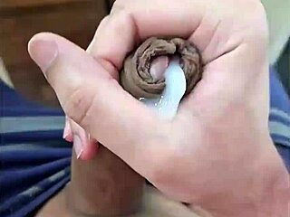 美国巴西男同恋物慢速射精合集