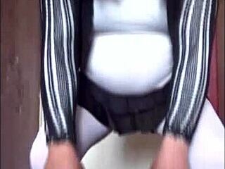 mark wright, bisexual sissy, wants real fuck