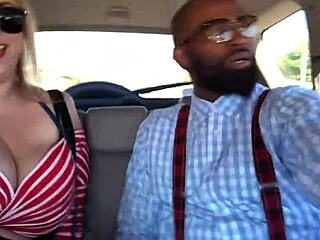 Lila's Friend Has Split Personality