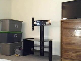 Unfaithful wife Jenna Jaymes bangs maintenance man in 1080p