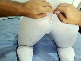 Eating A Perfect Bubble Butt Through Ripped Yoga Pants