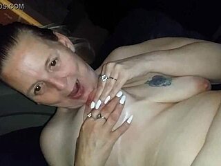 MILF DUTCH SUCKS COCK HARD WITH DILDO IN PUSSY WHILE HORNY MASTURBATION LEADS TO SQUIRTING