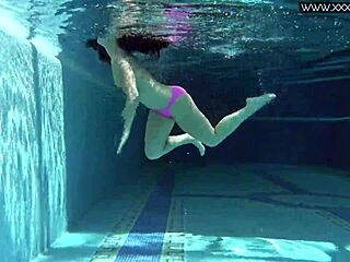 Sex Selector - Blonde Pawg Anna Claire Clouds Piped Down