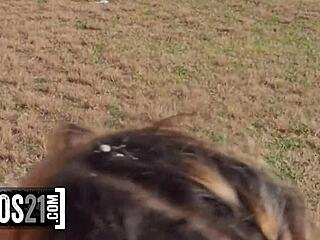 jordi enp bangs horny spanish girl on street