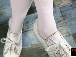 Wow, watch this pigtailed CFNM voyeur dominate and command her sub!