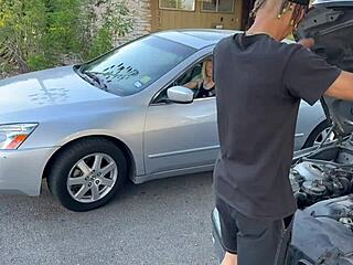 Ts Ria Bentley's Workout with Caramel God!