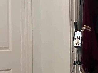 i connect with fans backstage as a mature latina