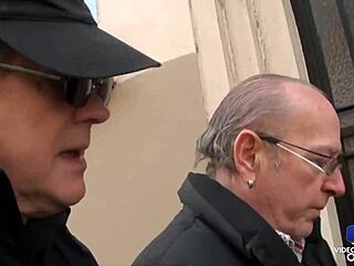 brunette wife offers her ass to the pizza delivery guy for payment