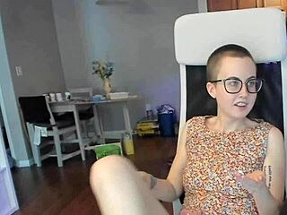 spy cam captures my number one fetish sph session