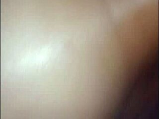 i go to my girlfriend's house for massage and end up fucking her