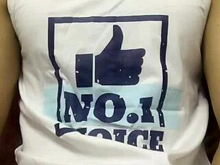 男同直播小鲜肉群P狂吸鸡巴