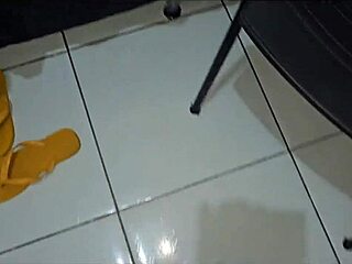 福塔莱萨酒店下午无套群P狂欢