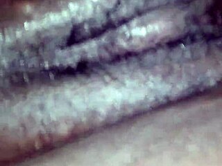 丰满的BBW说，今晚生干我