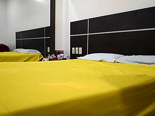 Hey stepsis, let's record some real homemade porn in 4k!