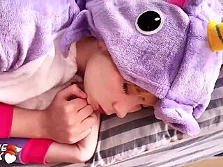 Babe blowjob and hard pussy fuck in the morning POV, bent over for facial in kigurumi.