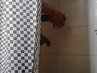 Bathroom Adventures With Andrew Byps