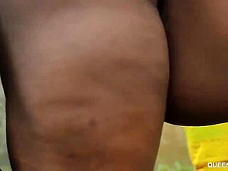 Big Black African Whore Loves Outdoor Fucking!