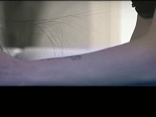 火辣18岁妹激情女同诱惑互舔