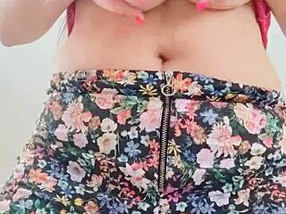 i'm posing my big natural boobs with moans - depravedminx