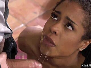 银行家狠操黑人18+妹紧缚play