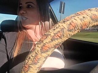 Bianca Naldy in Relaxing Mamadrive Ride