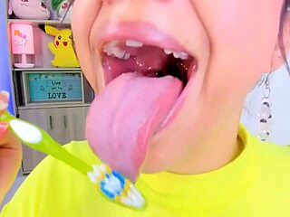 Ever Seen Lila Jordan Brush Her Teeth With Saliva Fetish And Huge Tongue?