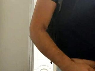 Mamador de Boca nas PICAS no Banheiro do Metrô