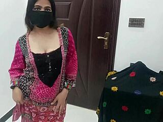 Sobia Nasir's Passionate Nude Dance