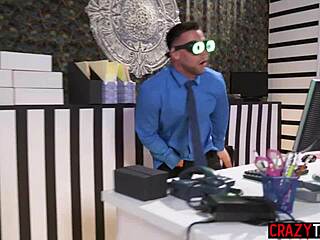 Secretary Jewelz Blu Fucks Big Tits Milf Boss