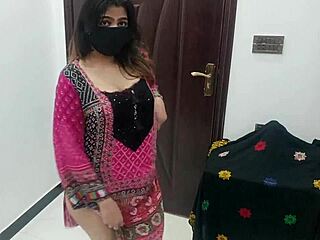 Sobia Nasir's Passionate Nude Dance