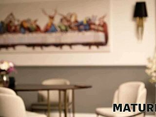 Mature4k Sexy Mature Pulls Off Sneaky Seduction