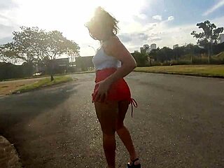 Brazilian mature woman exhibits in parking lot. Screaming dirty talk leads to motel sex.